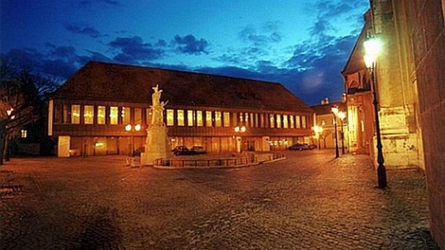 Hotel Konferencia Győr Exteriör bild